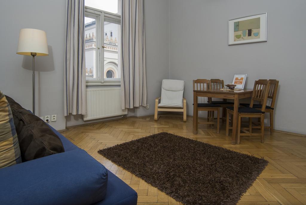 Apartment Dusni Praga Habitación foto